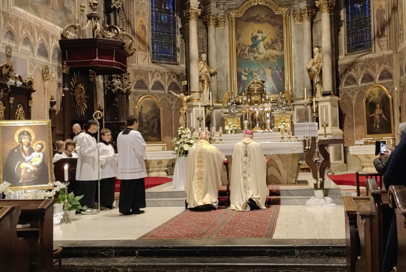 Oznamy / Publikácie / V Rožňavskej diecéze sa už po tretíkrát konala Rožňavská novéna - foto Oznamy / Publikácie / V Rožňavskej diecéze sa už po tretíkrát konala Rožňavská novéna - foto