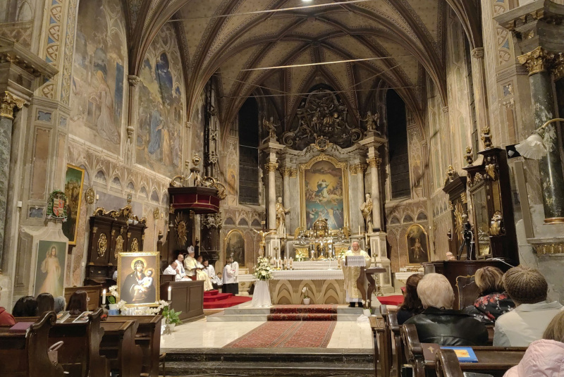 Oznamy / Publikácie / V Rožňavskej diecéze sa už po tretíkrát konala Rožňavská novéna - foto Oznamy / Publikácie / V Rožňavskej diecéze sa už po tretíkrát konala Rožňavská novéna - foto