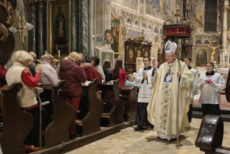 Oznamy / Publikácie / V Rožňavskej diecéze sa už po tretíkrát konala Rožňavská novéna - foto Oznamy / Publikácie / V Rožňavskej diecéze sa už po tretíkrát konala Rožňavská novéna - foto