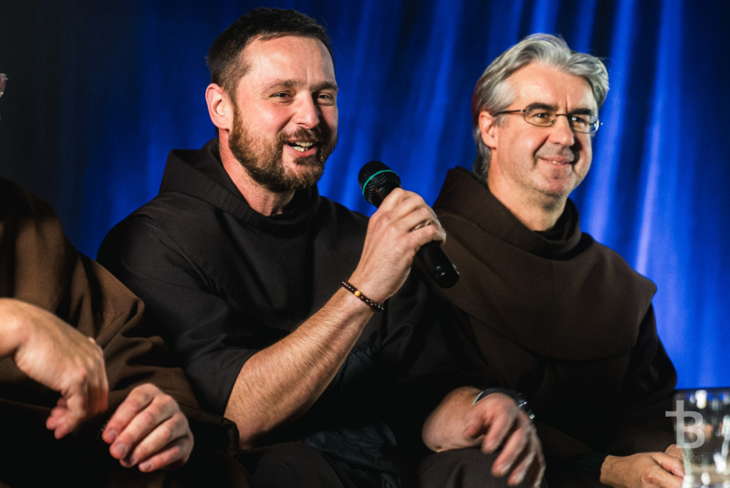 Oznamy / Publikácie / Diecézne stretnutie mladých v Cinobani - foto Oznamy / Publikácie / Diecézne stretnutie mladých v Cinobani - foto