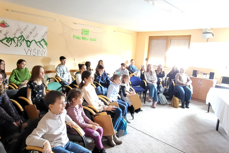 Diecézny školsky úrad - oznamy / V recitačnej súťaži na krajskom kole v Banskej Bystrici majú žiaci z Cirkevnej základnej školy z Lučenca popredné miesta - foto Diecézny školsky úrad - oznamy / V recitačnej súťaži na krajskom kole v Banskej Bystrici majú žiaci z Cirkevnej základnej školy z Lučenca popredné miesta - foto