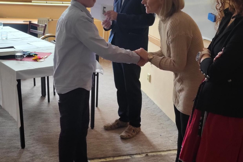 Diecézny školsky úrad - oznamy / V recitačnej súťaži na krajskom kole v Banskej Bystrici majú žiaci z Cirkevnej základnej školy z Lučenca popredné miesta - foto Diecézny školsky úrad - oznamy / V recitačnej súťaži na krajskom kole v Banskej Bystrici majú žiaci z Cirkevnej základnej školy z Lučenca popredné miesta - foto