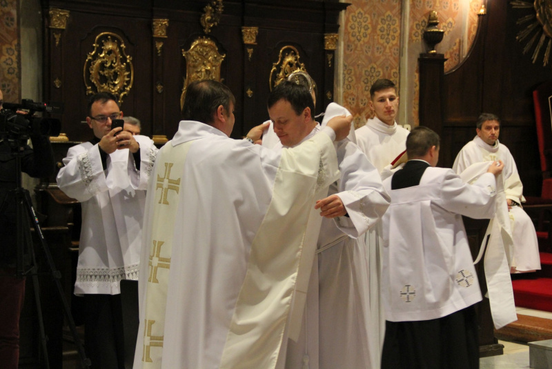 Oznamy / Publikácie / Rožňavská diecéza má novokňaza Dp. Radovana Gajdoša - 13. december 2023 - foto Oznamy / Publikácie / Rožňavská diecéza má novokňaza Dp. Radovana Gajdoša - 13. december 2023 - foto