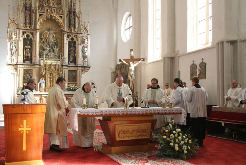 Oznamy / Publikácie / Slávenie dňa zasväteného života - Gelnica - 3.2.2024 - foto