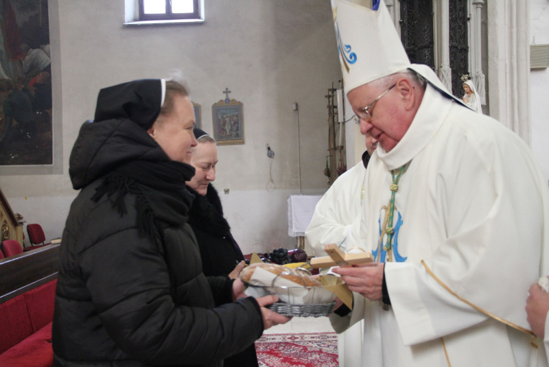 Oznamy / Publikácie / Slávenie dňa zasväteného života - Gelnica - 3.2.2024 - foto