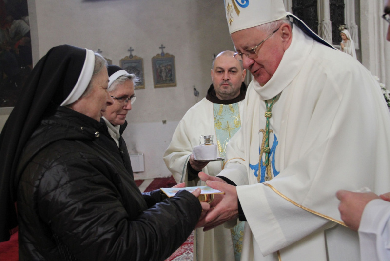 Oznamy / Publikácie / Slávenie dňa zasväteného života - Gelnica - 3.2.2024 - foto