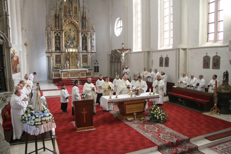 Oznamy / Publikácie / Slávenie dňa zasväteného života - Gelnica - 3.2.2024 - foto