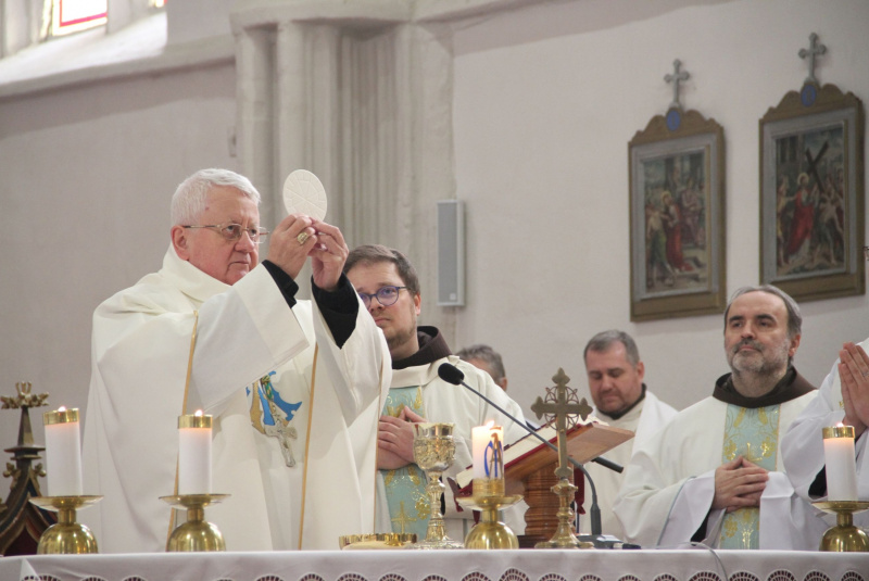 Oznamy / Publikácie / Slávenie dňa zasväteného života - Gelnica - 3.2.2024 - foto Oznamy / Publikácie / Slávenie dňa zasväteného života - Gelnica - 3.2.2024 - foto