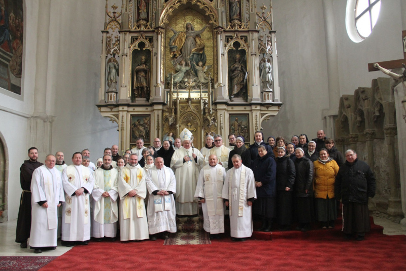 Oznamy / Publikácie / Slávenie dňa zasväteného života - Gelnica - 3.2.2024 - foto