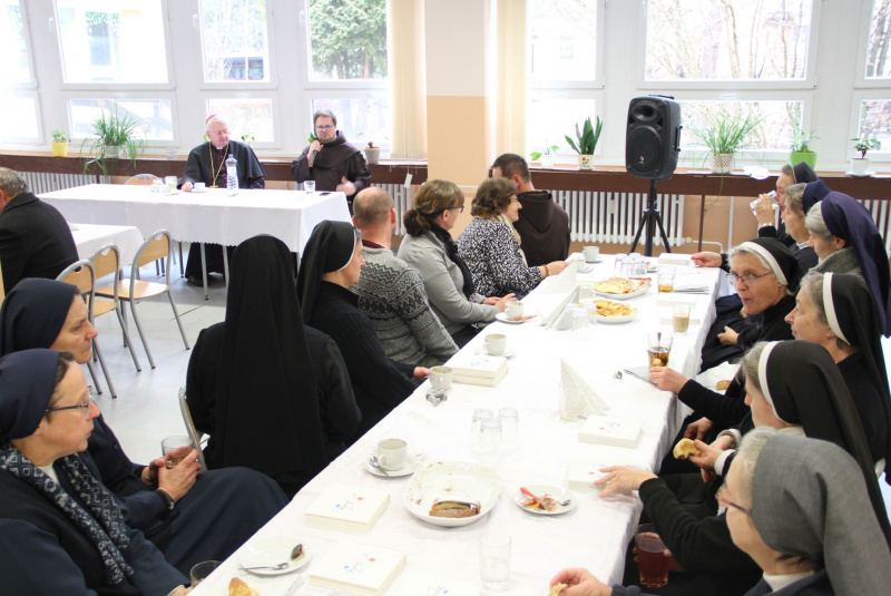 Oznamy / Publikácie / Slávenie dňa zasväteného života - Gelnica - 3.2.2024 - foto