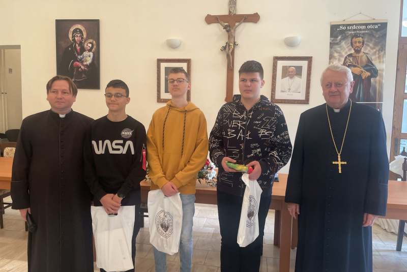 Oznamy / Publikácie / Diecézne kolo Biblickej olympiády 2024 - foto Oznamy / Publikácie / Diecézne kolo Biblickej olympiády 2024 - foto