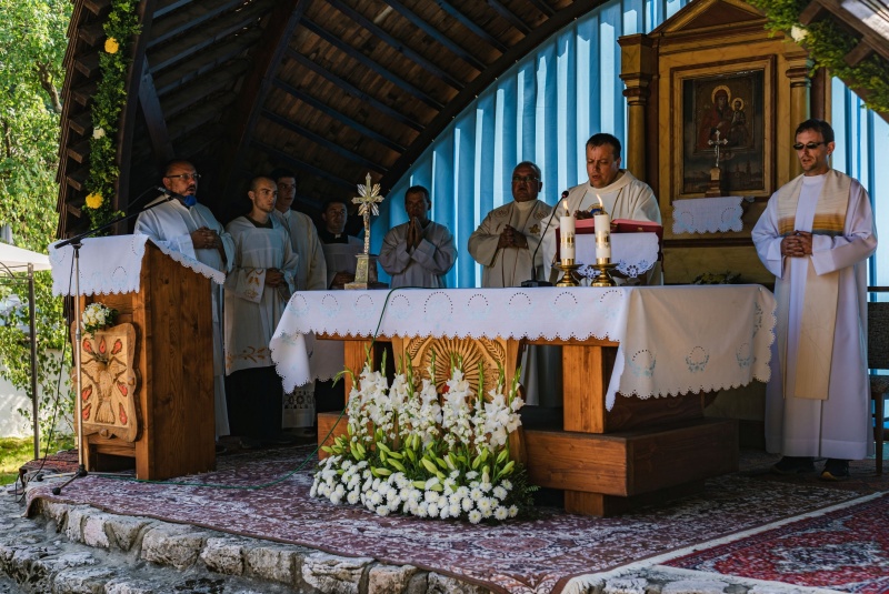 Oznamy / Publikácie / Bôrka aj tento rok privítala pútnikov k Panne Márii - foto Oznamy / Publikácie / Bôrka aj tento rok privítala pútnikov k Panne Márii - foto