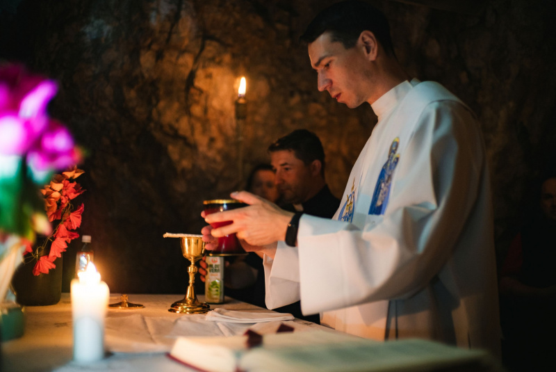Oznamy / Publikácie / Bôrka aj tento rok privítala pútnikov k Panne Márii - foto Oznamy / Publikácie / Bôrka aj tento rok privítala pútnikov k Panne Márii - foto