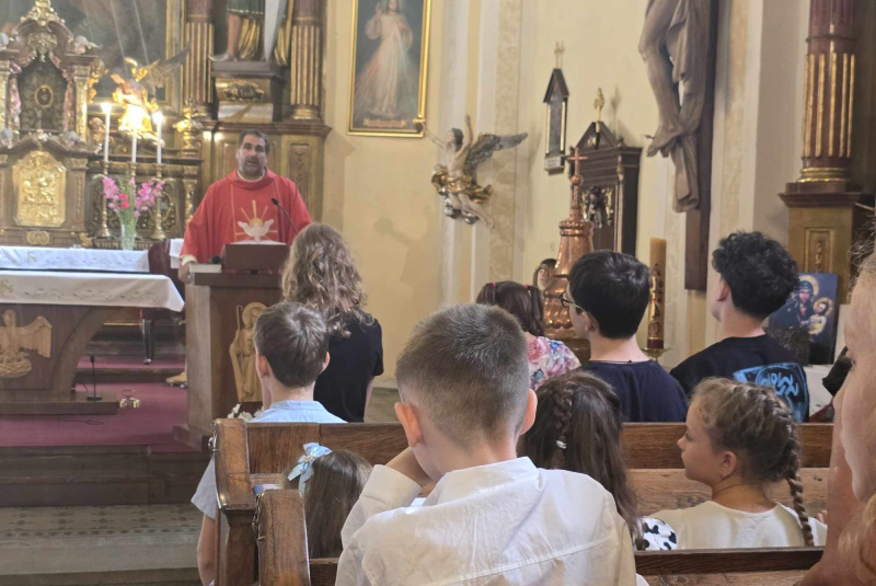 Diecézny školsky úrad - oznamy / Slávnostné otvorenie nového školského roka 2024/2025 a novej triedy - foto Diecézny školsky úrad - oznamy / Slávnostné otvorenie nového školského roka 2024/2025 a novej triedy - foto