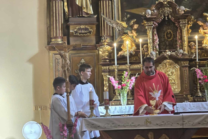 Diecézny školsky úrad - oznamy / Slávnostné otvorenie nového školského roka 2024/2025 a novej triedy - foto Diecézny školsky úrad - oznamy / Slávnostné otvorenie nového školského roka 2024/2025 a novej triedy - foto