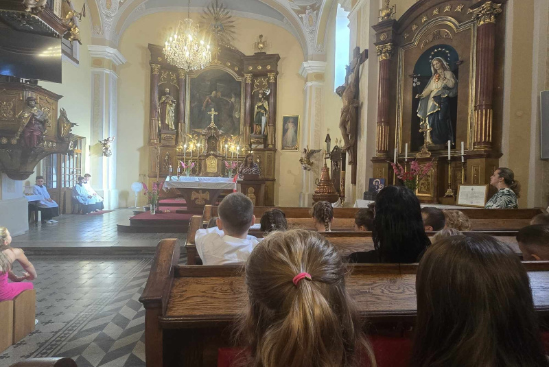 Diecézny školsky úrad - oznamy / Slávnostné otvorenie nového školského roka 2024/2025 a novej triedy - foto Diecézny školsky úrad - oznamy / Slávnostné otvorenie nového školského roka 2024/2025 a novej triedy - foto