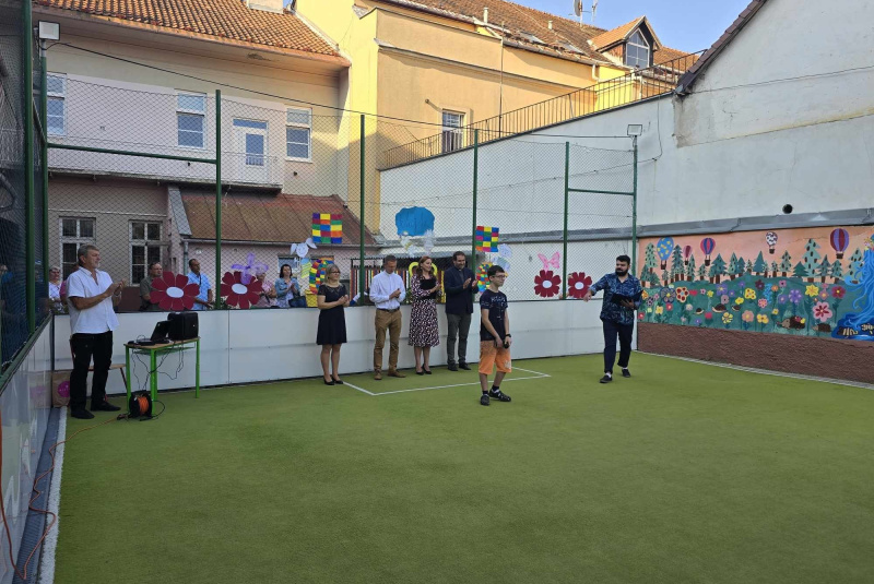 Diecézny školsky úrad - oznamy / Slávnostné otvorenie nového školského roka 2024/2025 a novej triedy - foto Diecézny školsky úrad - oznamy / Slávnostné otvorenie nového školského roka 2024/2025 a novej triedy - foto