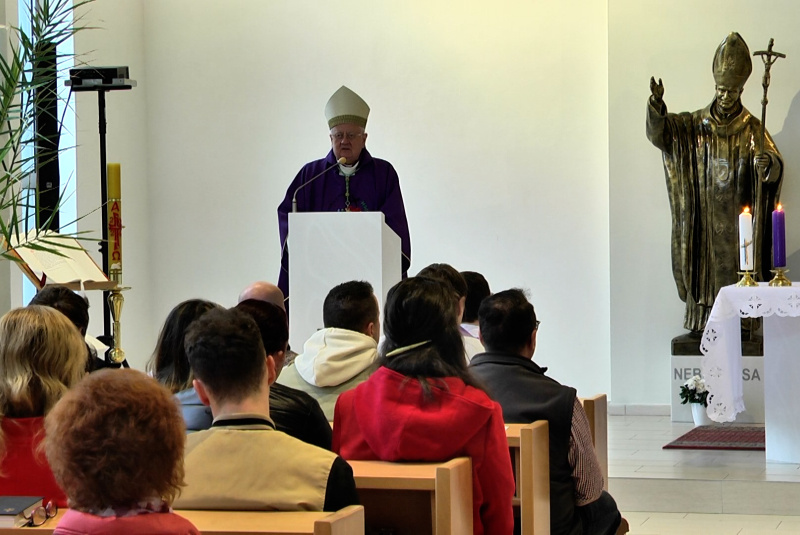 Clanky_Jubilea / V diecéznej svätyni sa uskutočnila Jubilejná púť učiteľov a katechétov - foto Clanky_Jubilea / V diecéznej svätyni sa uskutočnila Jubilejná púť učiteľov a katechétov - foto