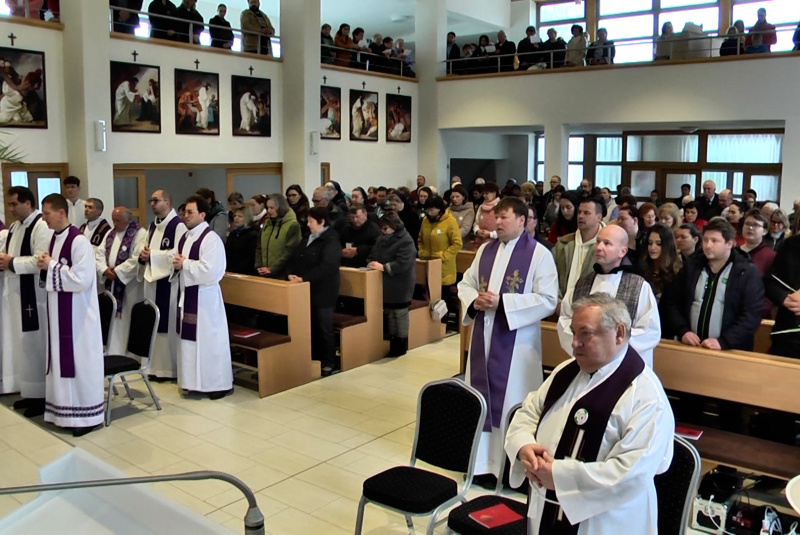 Clanky_Jubilea / V diecéznej svätyni sa uskutočnila Jubilejná púť učiteľov a katechétov - foto