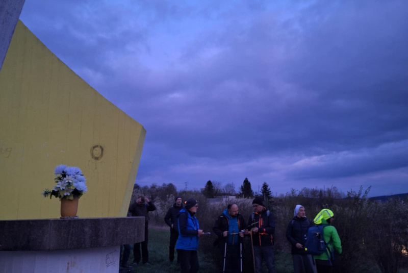 Oznamy / Publikácie / V Rožňavskej diecéze sa na 4 miestach uskutočnila Extrémna krížová cesta - foto Oznamy / Publikácie / V Rožňavskej diecéze sa na 4 miestach uskutočnila Extrémna krížová cesta - foto