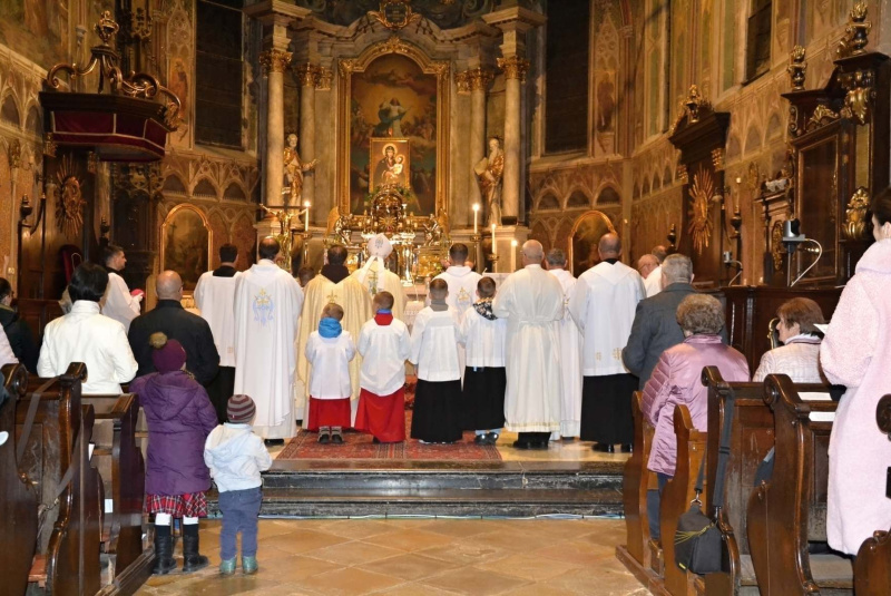 Oznamy / Publikácie / V Rožňave sa konala už po piaty krát Rožňavská novéna - foto Oznamy / Publikácie / V Rožňave sa konala už po piaty krát Rožňavská novéna - foto