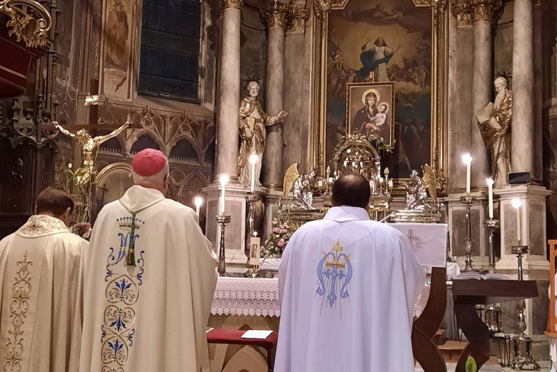 Oznamy / Publikácie / V Rožňave sa konala už po piaty krát Rožňavská novéna - foto Oznamy / Publikácie / V Rožňave sa konala už po piaty krát Rožňavská novéna - foto