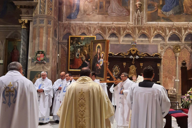 Oznamy / Publikácie / V Rožňave sa konala už po piaty krát Rožňavská novéna - foto Oznamy / Publikácie / V Rožňave sa konala už po piaty krát Rožňavská novéna - foto