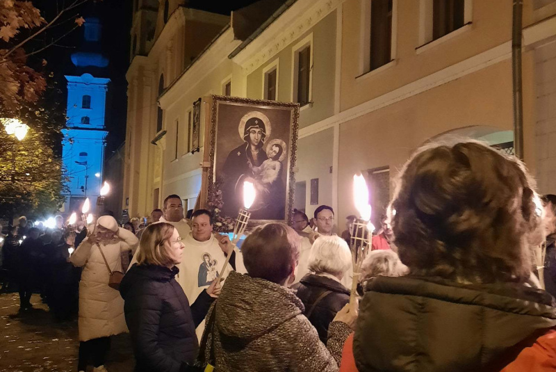 Oznamy / Publikácie / V Rožňave sa konala už po piaty krát Rožňavská novéna - foto