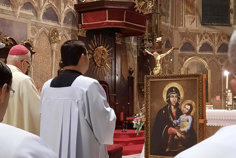 Oznamy / Publikácie / V Rožňave sa konala už po piaty krát Rožňavská novéna - foto Oznamy / Publikácie / V Rožňave sa konala už po piaty krát Rožňavská novéna - foto