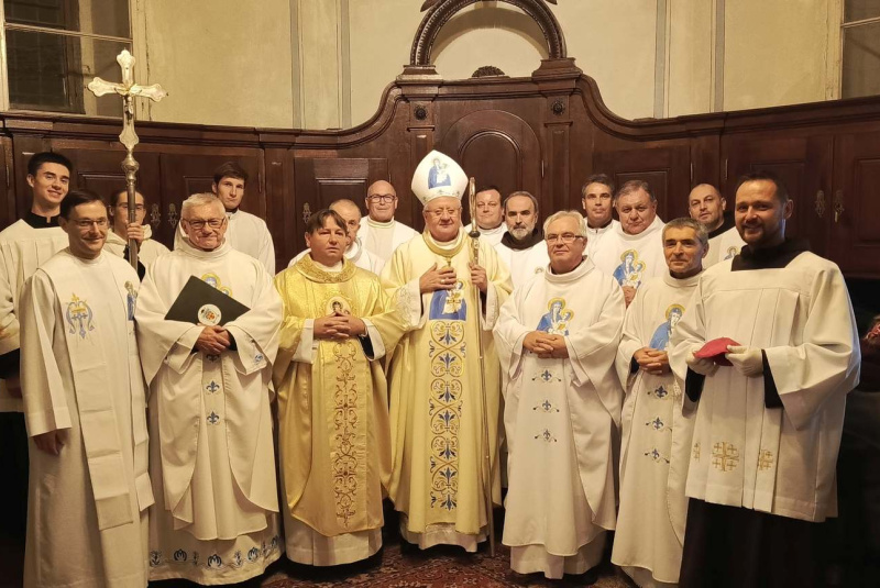 Oznamy / Publikácie / V Rožňave sa konala už po piaty krát Rožňavská novéna - foto Oznamy / Publikácie / V Rožňave sa konala už po piaty krát Rožňavská novéna - foto