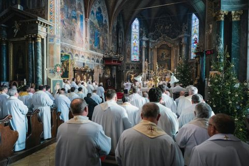 Oznamy / Publikácie / V Rožňavskej Katedrále Nanebovzatia Panny Márie bol otvorený Jubilejný rok 250. výročia diecézy - foto Oznamy / Publikácie / V Rožňavskej Katedrále Nanebovzatia Panny Márie bol otvorený Jubilejný rok 250. výročia diecézy - foto