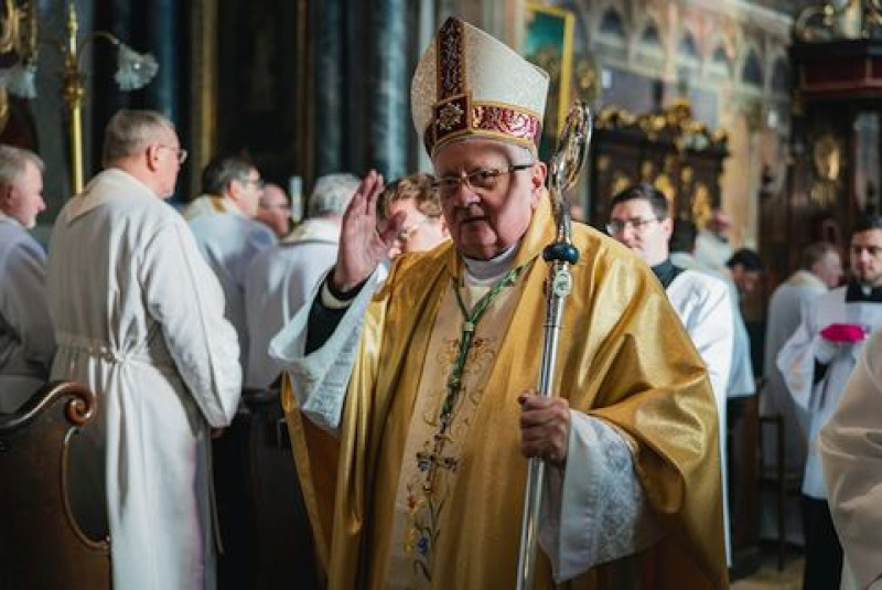 Oznamy / Publikácie / V Rožňavskej Katedrále Nanebovzatia Panny Márie bol otvorený Jubilejný rok 250. výročia diecézy - foto Oznamy / Publikácie / V Rožňavskej Katedrále Nanebovzatia Panny Márie bol otvorený Jubilejný rok 250. výročia diecézy - foto