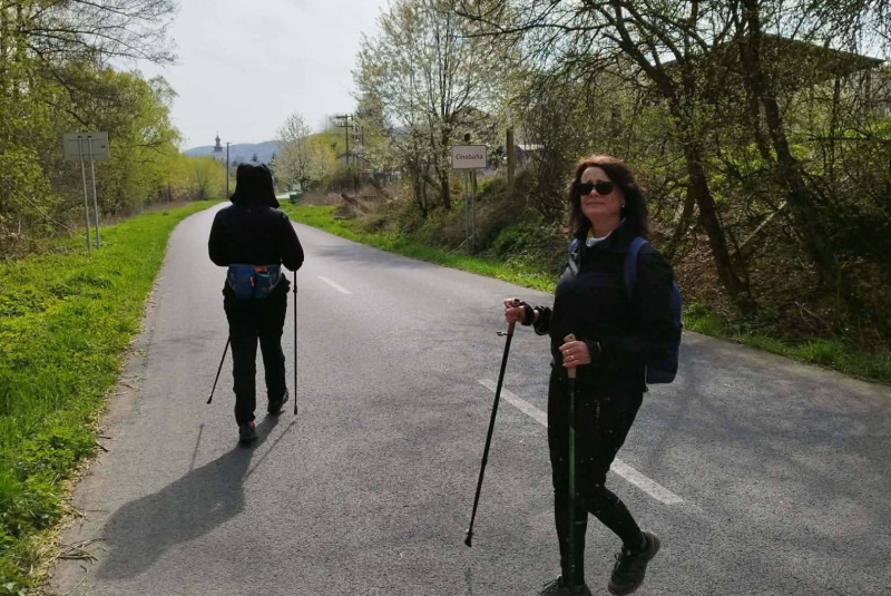 Oznamy / Publikácie / 0. ročník pešej púte k Božiemu milosrdenstvu - Dívin - Cinobaňa - foto Oznamy / Publikácie / 0. ročník pešej púte k Božiemu milosrdenstvu - Dívin - Cinobaňa - foto
