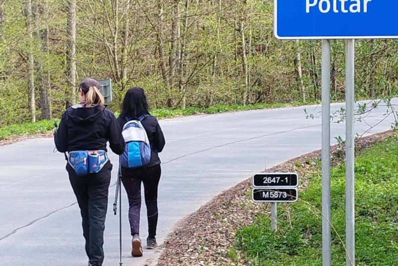 Oznamy / Publikácie / 0. ročník pešej púte k Božiemu milosrdenstvu - Dívin - Cinobaňa - foto Oznamy / Publikácie / 0. ročník pešej púte k Božiemu milosrdenstvu - Dívin - Cinobaňa - foto
