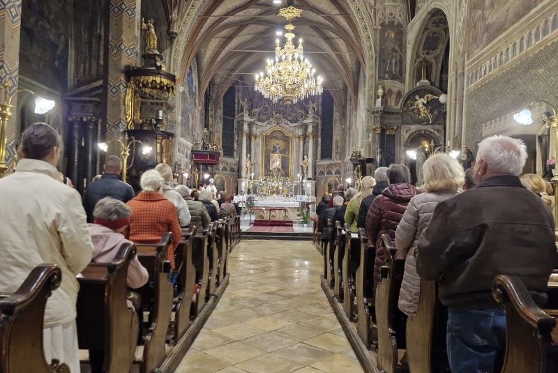 Oznamy / Publikácie / V Rožňave sa konala už šiesty krát Rožňavská novéna - foto