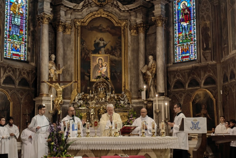 Oznamy / Publikácie / V Rožňave sa konala už šiesty krát Rožňavská novéna - foto Oznamy / Publikácie / V Rožňave sa konala už šiesty krát Rožňavská novéna - foto