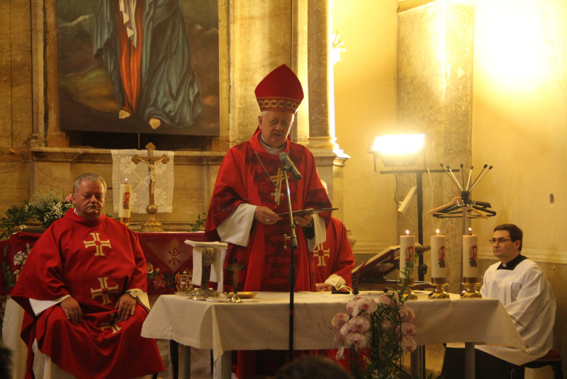 Oznamy / Publikácie / Požehnanie obnovenej zvonice na Kalvárii v Rožňave - foto Oznamy / Publikácie / Požehnanie obnovenej zvonice na Kalvárii v Rožňave - foto