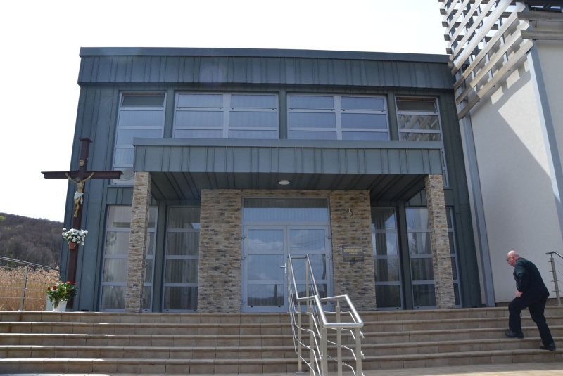 Oznamy / Publikácie / Farský kostol v Cinobani vyhlásený za diecéznu svätyňu Božieho milosrdenstva - foto Oznamy / Publikácie / Farský kostol v Cinobani vyhlásený za diecéznu svätyňu Božieho milosrdenstva - foto