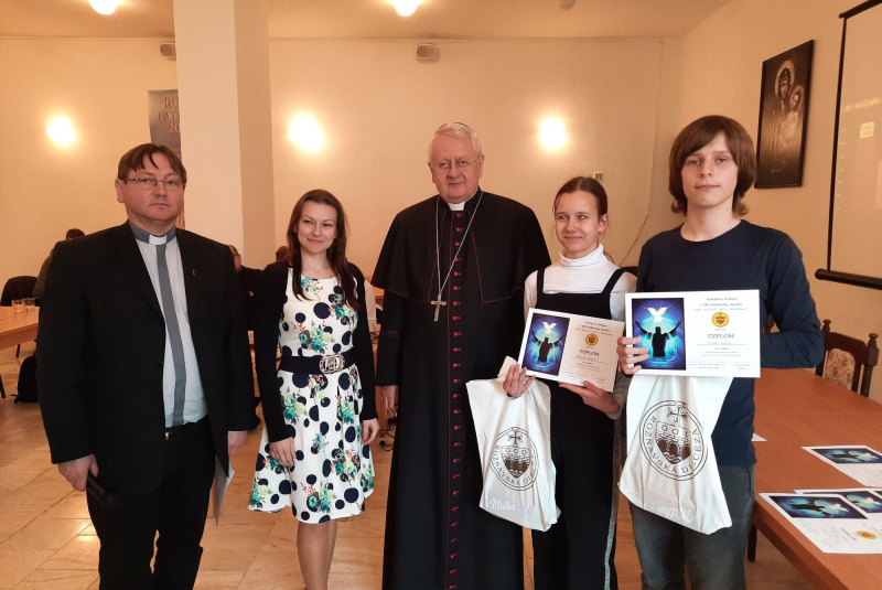 Oznamy / Publikácie / Diecézne kolo Biblickej olympiády 2023 - foto