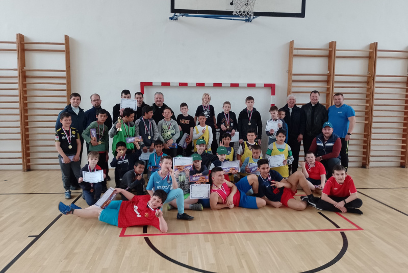 Oznamy / Publikácie / Miništrantský futbalový turnaj v Malohontskom dekanáte - foto
