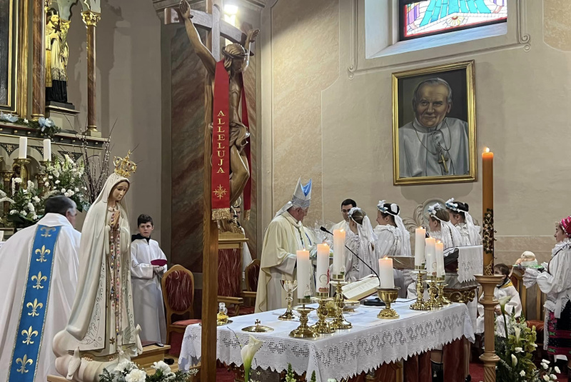 Oznamy / Publikácie / Diecézne večeradlo v Heľpe 13. mája 2023 - foto Oznamy / Publikácie / Diecézne večeradlo v Heľpe 13. mája 2023 - foto