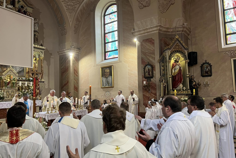 Oznamy / Publikácie / Diecézne večeradlo v Heľpe 13. mája 2023 - foto Oznamy / Publikácie / Diecézne večeradlo v Heľpe 13. mája 2023 - foto