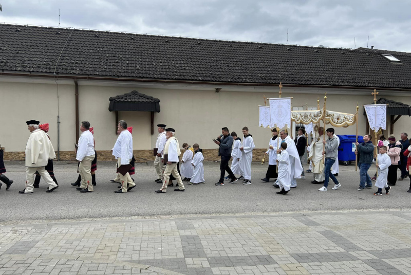 Oznamy / Publikácie / Diecézne večeradlo v Heľpe 13. mája 2023 - foto Oznamy / Publikácie / Diecézne večeradlo v Heľpe 13. mája 2023 - foto