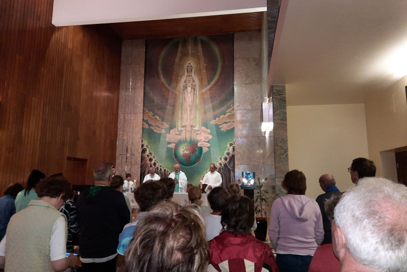 Oznamy / Publikácie / Ďakovná púť Rožňavskej diecézy do Fatimy - foto Oznamy / Publikácie / Ďakovná púť Rožňavskej diecézy do Fatimy - foto