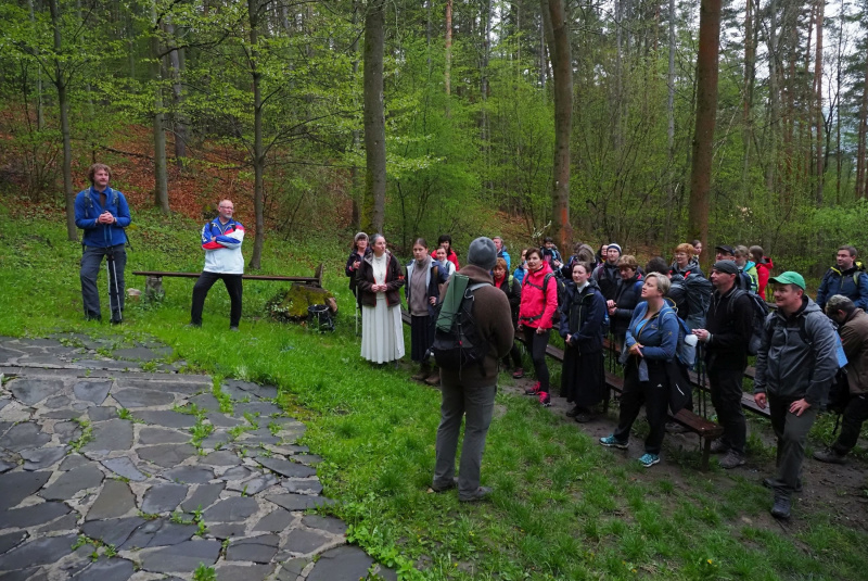 Oznamy / Publikácie / Pešia púť na Staré Hory 28.4. - 1.5.2023 - foto Oznamy / Publikácie / Pešia púť na Staré Hory 28.4. - 1.5.2023 - foto