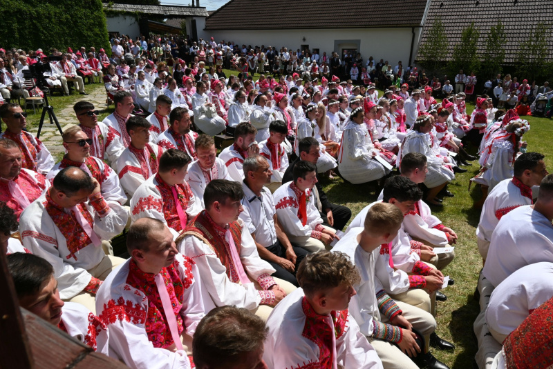 Oznamy / Publikácie / Sviatosť birmovania vo farnosti Heľpa - 4. jún 2023 - foto Oznamy / Publikácie / Sviatosť birmovania vo farnosti Heľpa - 4. jún 2023 - foto