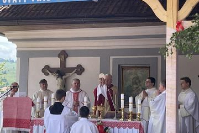 Oznamy / Publikácie / Sviatosť birmovania vo farnosti Heľpa - 4. jún 2023 - foto Oznamy / Publikácie / Sviatosť birmovania vo farnosti Heľpa - 4. jún 2023 - foto