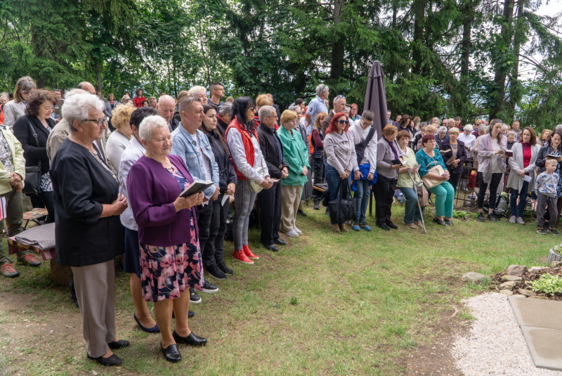 Oznamy / Publikácie / Slávnosť na Hradišťských vrchoch - foto