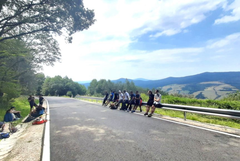 Oznamy / Publikácie / Mons. Nicola Girasoli, apoštolský nuncius slávil sv. omšu na diecéznej púti v Úhornej (homília a fotogaléria) - foto Oznamy / Publikácie / Mons. Nicola Girasoli, apoštolský nuncius slávil sv. omšu na diecéznej púti v Úhornej (homília a fotogaléria) - foto