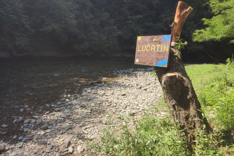 Diecézne centrum mládeže  - aktivity / Dobrodružný splav Hrona - 21. august 2023 - foto Diecézne centrum mládeže  - aktivity / Dobrodružný splav Hrona - 21. august 2023 - foto